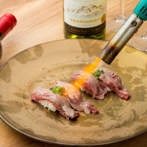 和牛×チーズ 個室バル アモーレ 横浜西口店_02