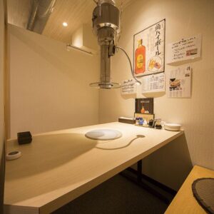 個室焼肉 つばめ 燕 南三条 本店_03