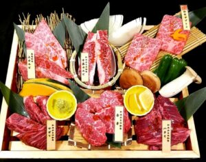 個室焼肉 つばめ 燕 南三条 本店_01