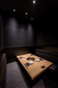 焼肉　新羅　MONA新浦安店_03