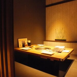 焼肉食べ放題酒家　牛角-ハナレ-梅田阪急東通り店_03