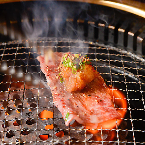 焼肉を完全個室で食べられる梅田のお店